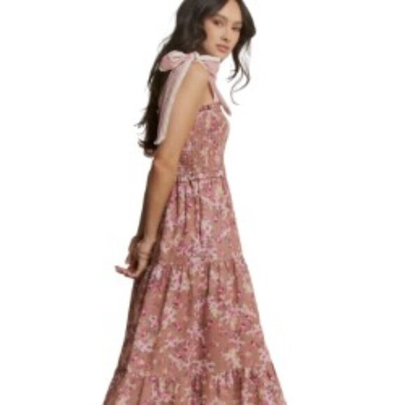 DAVI & DANI Dresses & Skirts - Davi & Dani The Gardenia Maxi Dress in Latte Pink Small